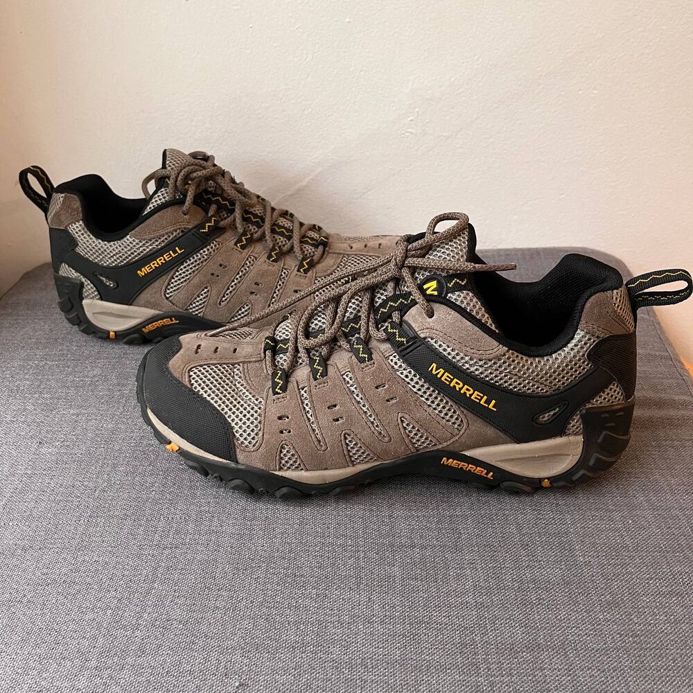 Merrell Accentor 2 Hiking Shoes Mens 9 Brown Black Suede Low Top Gorpcore Cabin